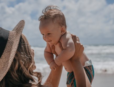 Première fois à la mer avec bébé